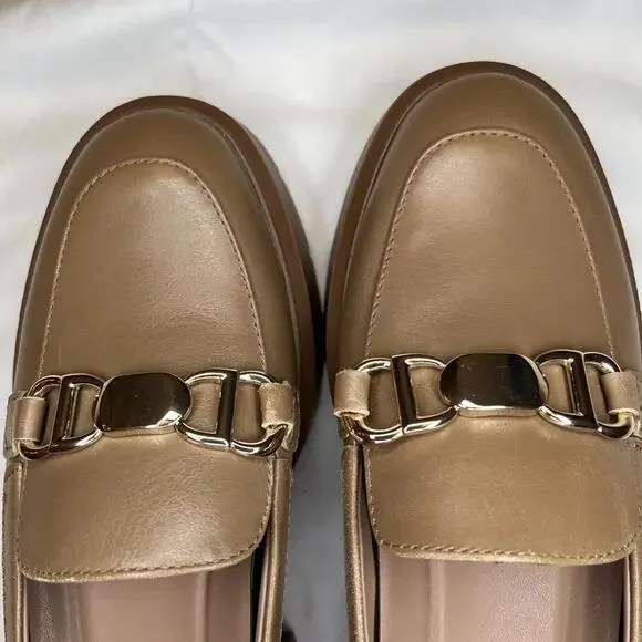 Naturalizer “Nina” Tan Metal Accents Platform Size 6M Loafer - Picture 2 of 6